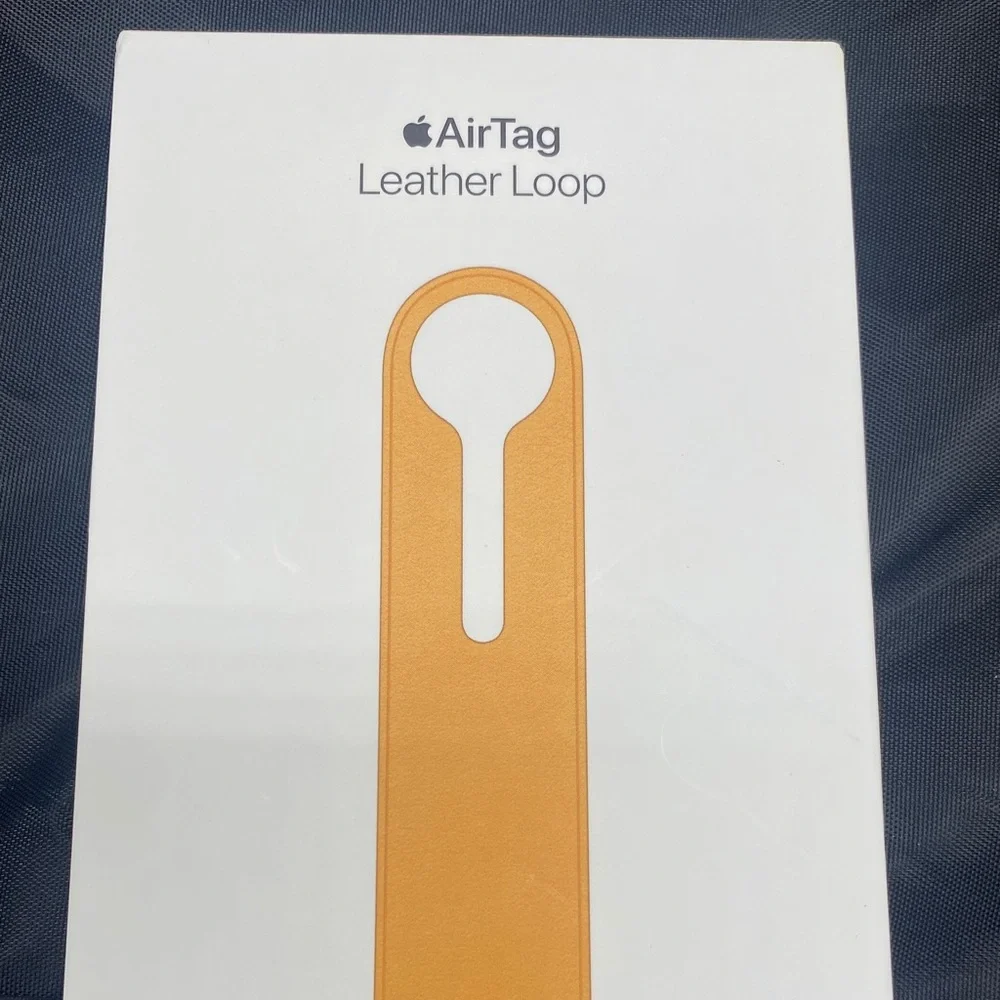 Apple AirTag Leather Loop in Bright Orange